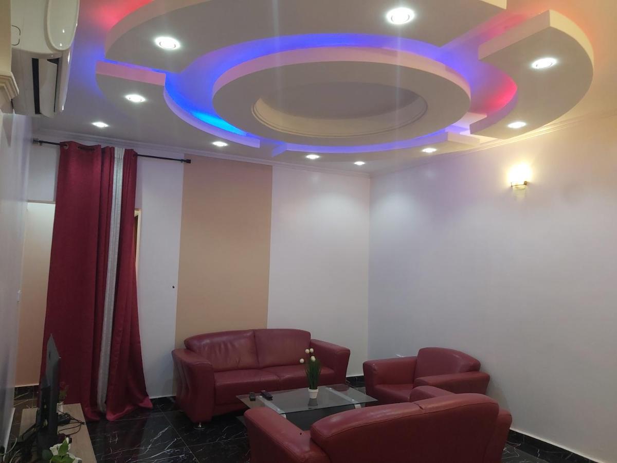 Hotel Appart B4U Yaoundé Esterno foto