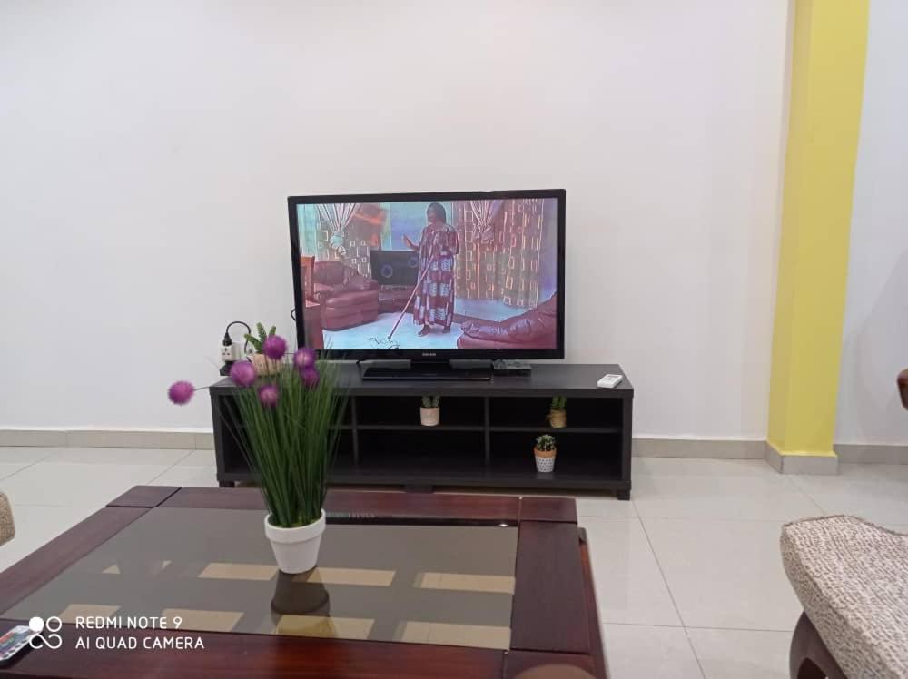 Hotel Appart B4U Yaoundé Esterno foto
