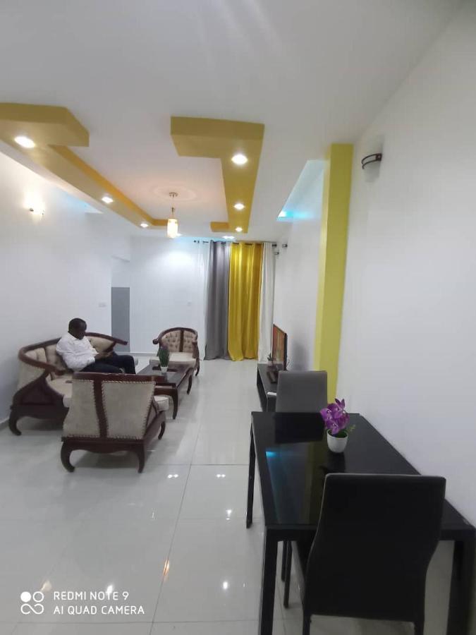 Hotel Appart B4U Yaoundé Esterno foto