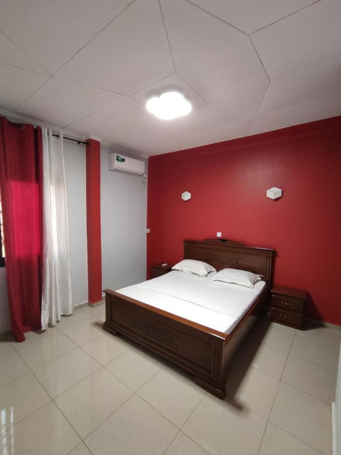 Hotel Appart B4U Yaoundé Esterno foto