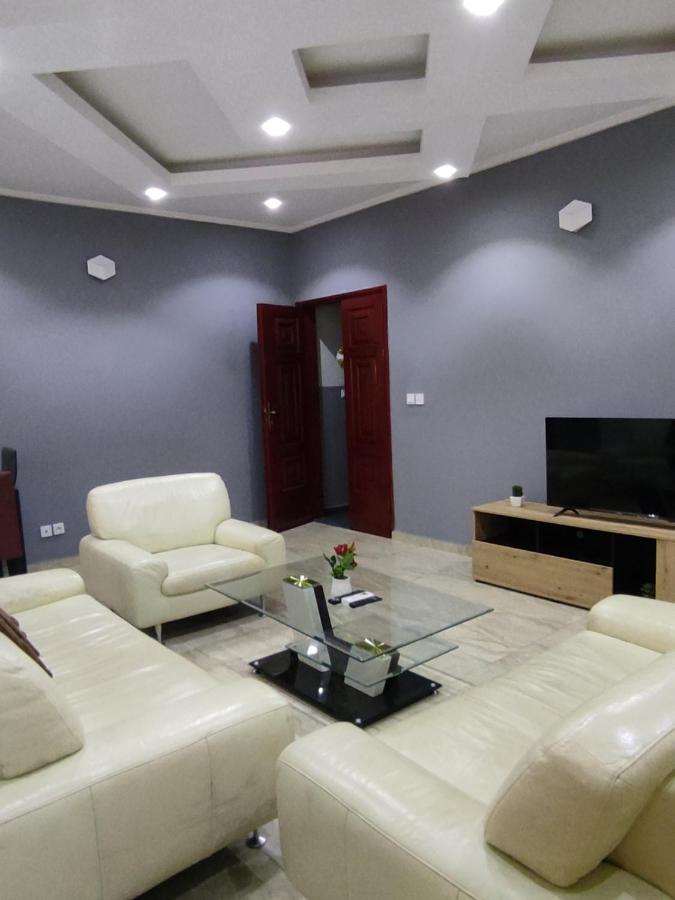 Hotel Appart B4U Yaoundé Esterno foto