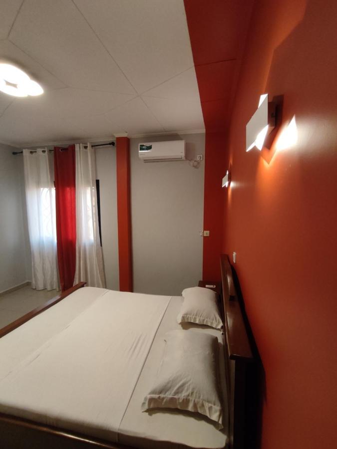 Hotel Appart B4U Yaoundé Esterno foto