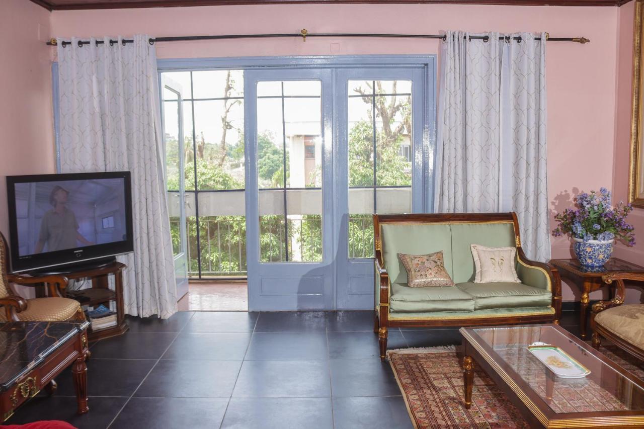 Hotel Appart B4U Yaoundé Esterno foto