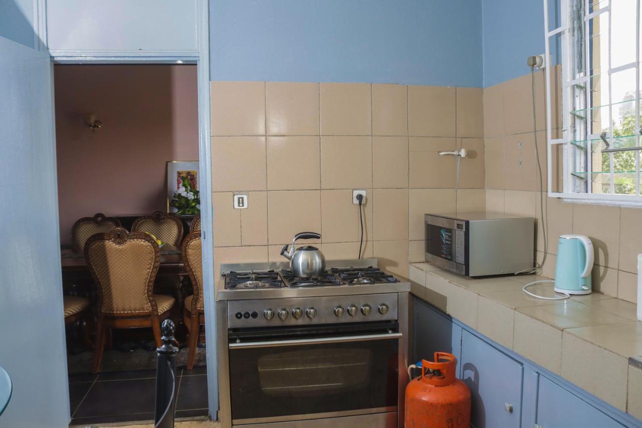 Hotel Appart B4U Yaoundé Esterno foto